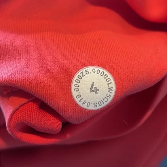 Lululemon Mastered Motion High-Rise Tight 28" in Thermal Red - Picture 8 of 11